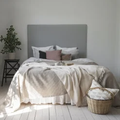 Moss bed spread 260x260 cm, beige