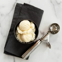 Nordic Ware cake scoop , Large