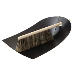 Normann dustpan & broom, black