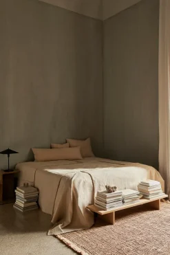 Offset bedspread 264x272 cm, Off-white