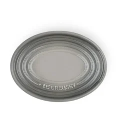 Oval holder for serving spoon, Flint