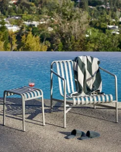 Palissade Low lounge chair, Sky grey