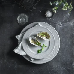 Plissé plate Ø 28 cm, White