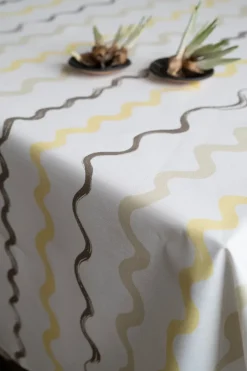 Randig oilcloth, White-yellow