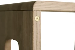 Reach stool 35x25x25 cm, Oak