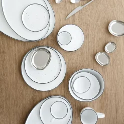 Salt plate without dots, Ø 18 cm