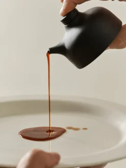 Sand soy sauce bottle 12 cl, Black clay