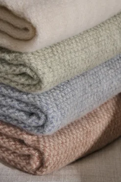 Sandstone wool throw 130x180 cm, grey