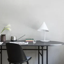 Snaregade table oval, Black
