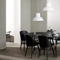 Snaregade table oval, Black