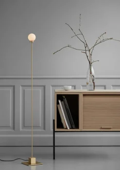 Snowball floor lamp 117 cm, Brass