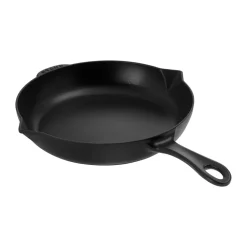 Staub cast iron frying pan with pouring spout Ø26 cm, Black