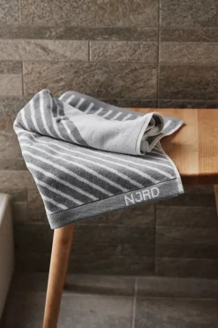 Stripes bath towel 70x140 cm, grey