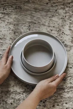 Taper plate 14 cm, Light grey