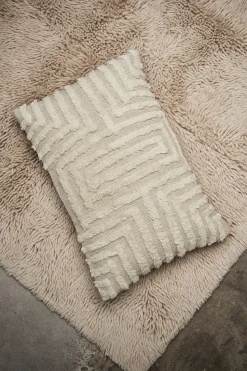 Telin cushion 30x50 cm, Offwhite
