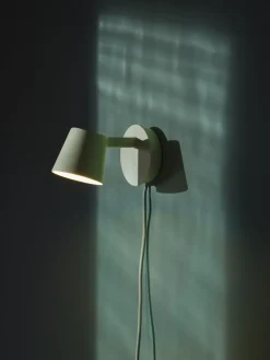 Tip wall lamp, Light Green