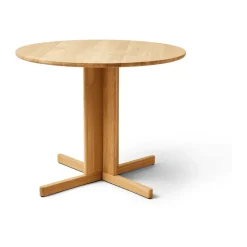 Trefoil dining table Ø90 cm, Oak