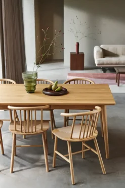 VIOR dining table 90x200 cm, Lacquered oak