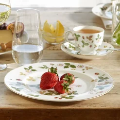 Wild Strawberry tea saucer, Ø15 cm