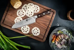 Zwilling Tanrei santoku knife 18 cm, Damascus-black